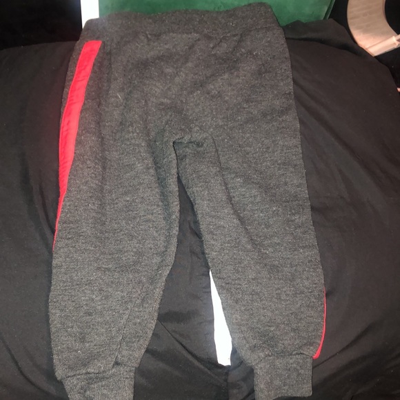 Marvel spider man joggers - Picture 2 of 3